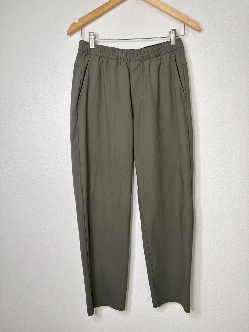 Lululemon ABC Light Utility Pull On Pant in Olive Green Men's Size Small